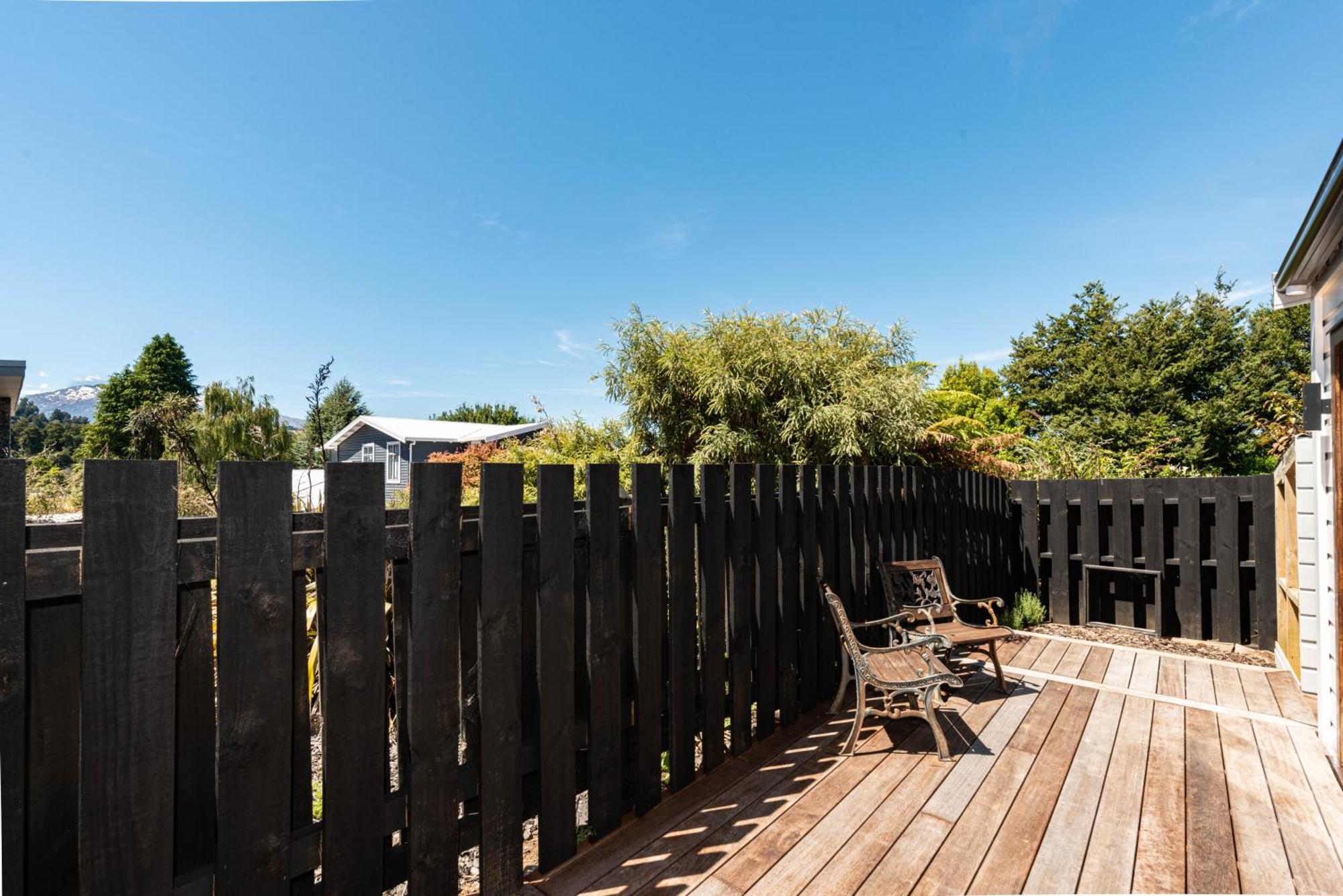 The Sunshine Club Villa Ohakune Exterior photo